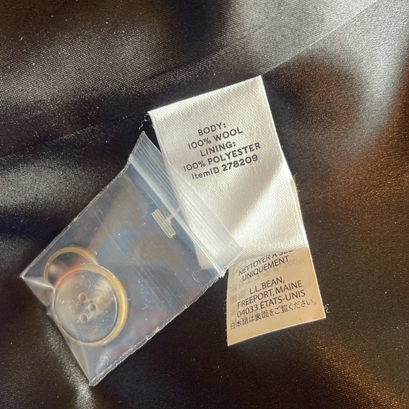 L.L. Bean  - NWOT Dark Green & Brown Plaid Blazer - size 14P - Picture 4 of 5